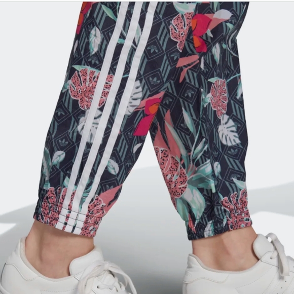 🛑SOLD🛑Set - Picture 2 of 5